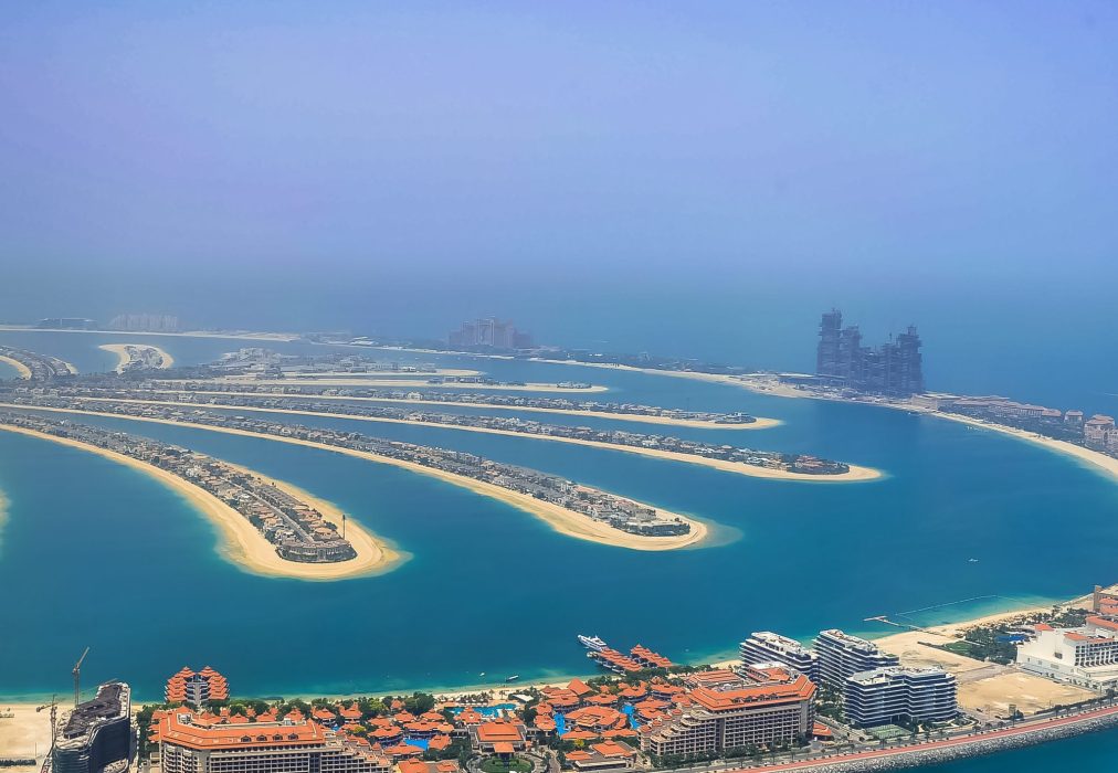 International property buyers Dubai, best Dubai areas to invest